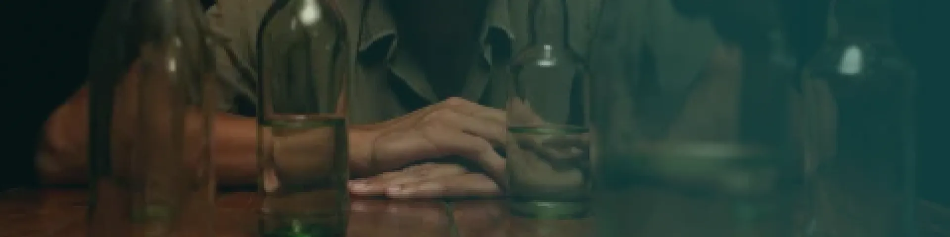 Человек с алкоголем